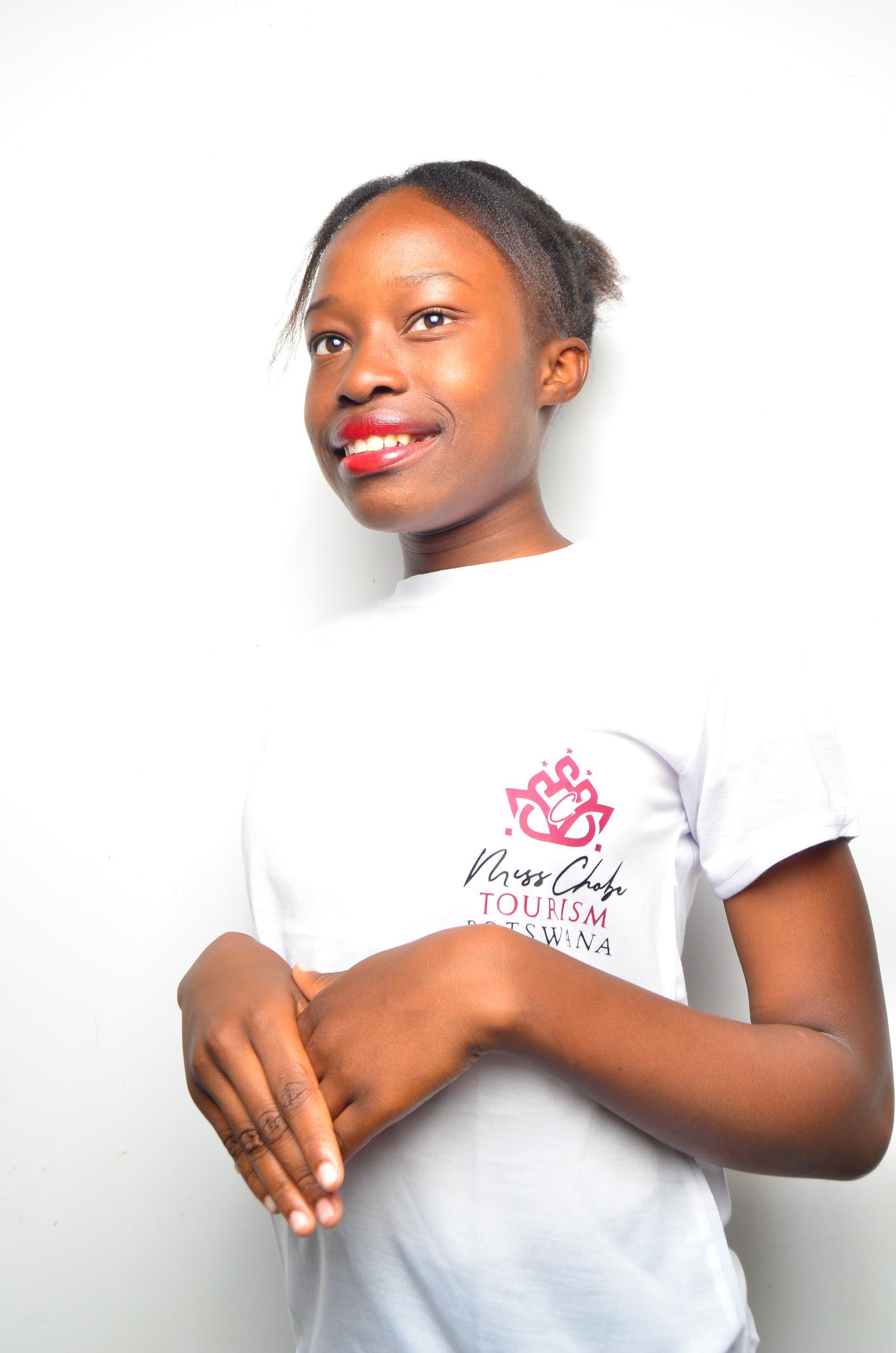 NALEDI MUCHILA